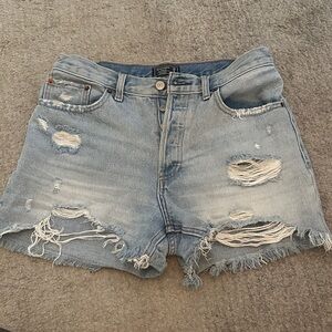 Abercrombie & Fitch High Rise 4” Distressed Denim Shorts